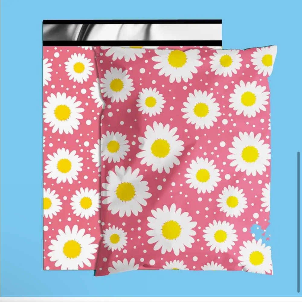12  Poly mailers 19x14  12 Thank you cards and 
25 Thank you Stickers 1” Pink - Picture 2 of 5
